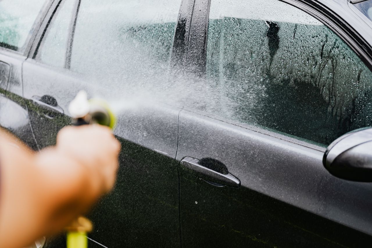 Polierte Lackoberfläche nach Detailing